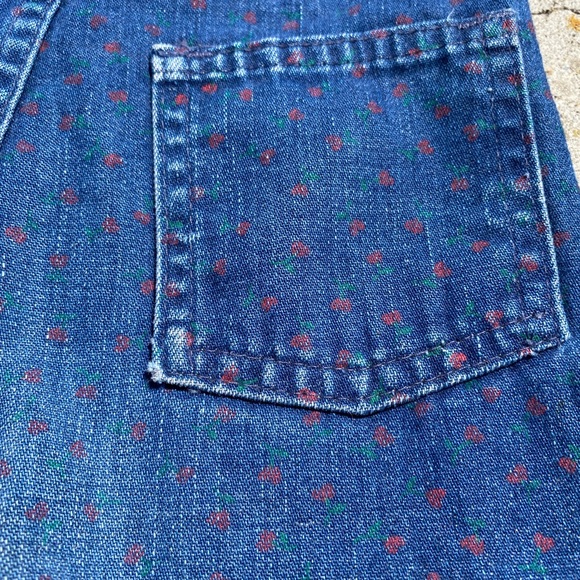 Vintage 80s Toddler OshKosh B'Gosh Overalls with cherry print, Kids Jumper - Picture 8 of 8